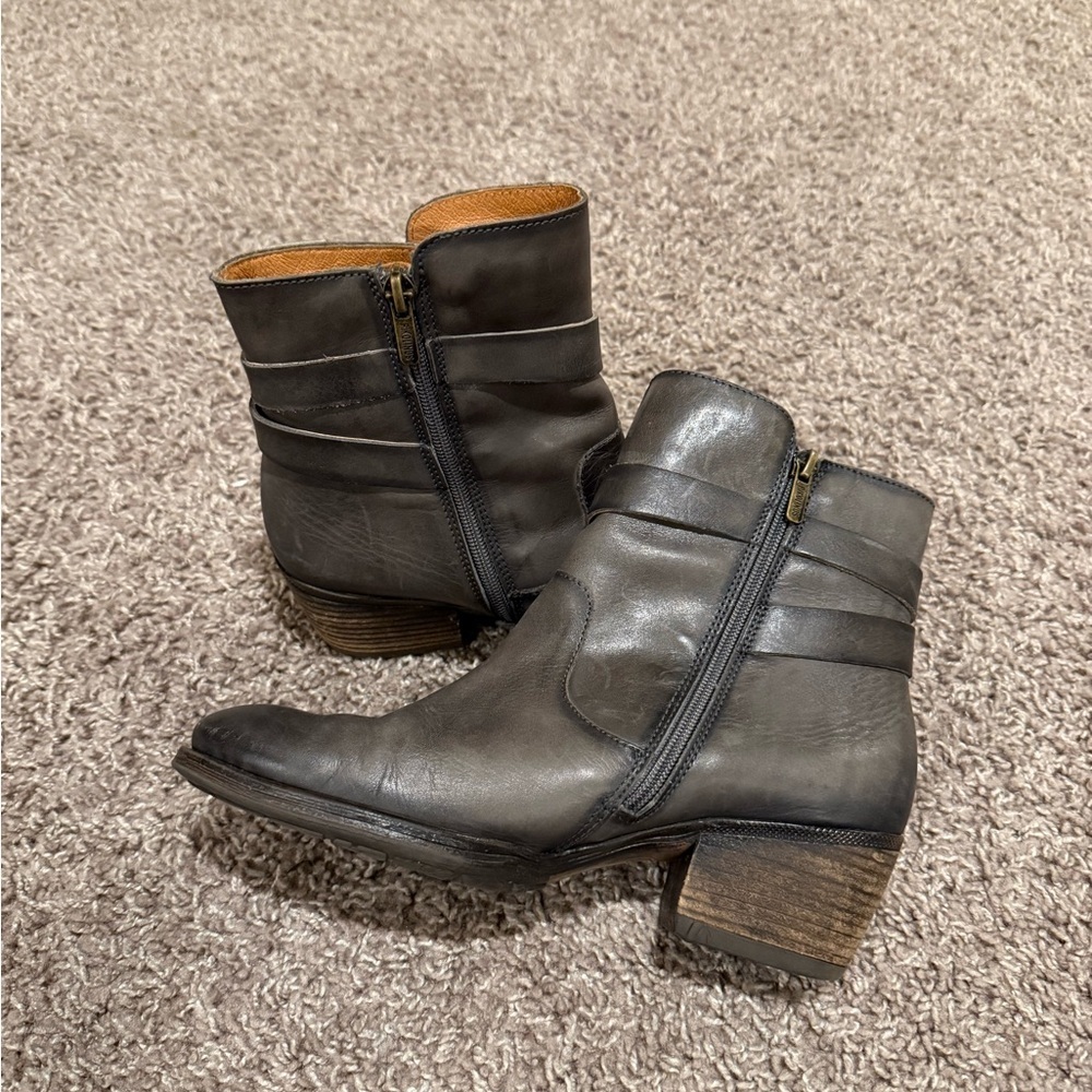 Pikolinos Baqueira Leather Women’s Booties , size 38/7.5-8US - Picture 5 of 11
